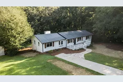 930 Honeysuckle Trail, Winder, GA 30680 - Photo 1