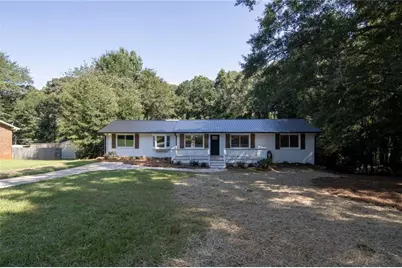 930 Honeysuckle Trail, Winder, GA 30680 - Photo 23