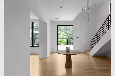 4063 Rickenbacker Drive NE, Atlanta, GA 30342 - Photo 9