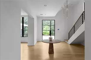 4063 Rickenbacker Dr NE, Atlanta, GA 30342 - Photo 9