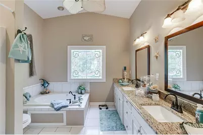 215 Heath Cove, Lavonia, GA 30553 - Photo 29