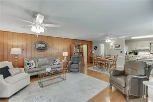 215 Heath Cove, Lavonia, GA 30553 - Photo 15