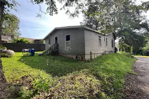 729 High St SE, Gainesville, GA 30501 - Photo 3