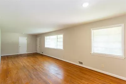 2426 Caladium Drive NE, Atlanta, GA 30345 - Photo 13