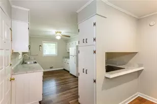2426 Caladium Dr NE, Atlanta, GA 30345 - Photo 7