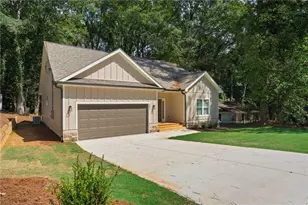9241 Raven Dr, Jonesboro, GA 30238 - Photo 3