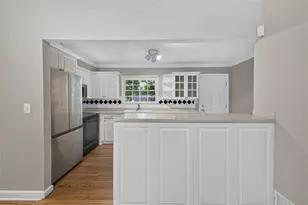 1020 Scott Blvd, Decatur, GA 30030 - Photo 9