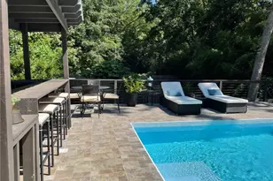 97 Rocky Ford Rd NE, Atlanta, GA 30317 - Photo 15