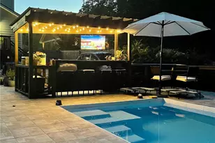 97 Rocky Ford Rd NE, Atlanta, GA 30317 - Photo 21
