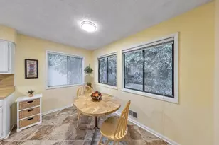 2946 Rock Bridge Rd NE, Marietta, GA 30066 - Photo 15