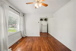 309 Cherokee Cir, Griffin, GA 30224 - Photo 13