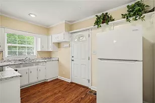 309 Cherokee Cir, Griffin, GA 30224 - Photo 15