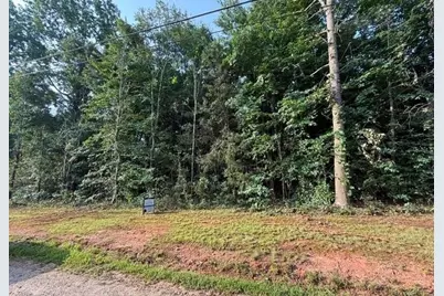 Lot 92 Rue Fieur De Lis, Lavonia, GA 30553 - Photo 5