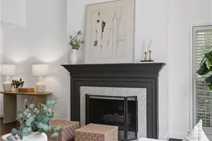 1175 Chalfont Walk NE, Atlanta, GA 30319 - Photo 5