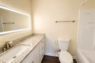 2244 Wellington Cir, Lithonia, GA 30058 - Photo 9