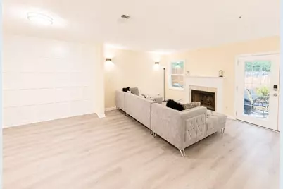 2244 Wellington Circle, Lithonia, GA 30058 - Photo 5