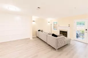 2244 Wellington Cir, Lithonia, GA 30058 - Photo 5
