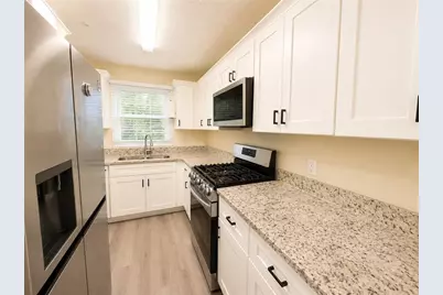 2244 Wellington Circle, Lithonia, GA 30058 - Photo 3