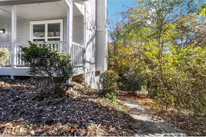 2725 Wildflower Lane, Snellville, GA 30039 - Photo 5