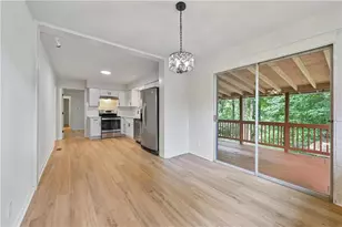 2529 Riggs Dr, Atlanta, GA 30344 - Photo 11
