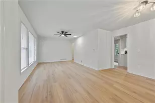 2529 Riggs Dr, Atlanta, GA 30344 - Photo 3