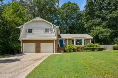 5148 N Peachtree Road, Dunwoody, GA 30338 - Photo 1