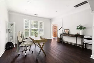 2235 Sugarbirch Dr, Lawrenceville, GA 30044 - Photo 17