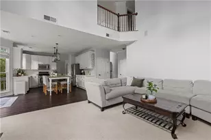 2235 Sugarbirch Dr, Lawrenceville, GA 30044 - Photo 9
