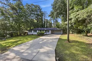 169 Robin Hood Dr, Newnan, GA 30263 - Photo 3