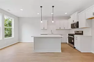 389 Summerville Ln, Athens, GA 30606 - Photo 9
