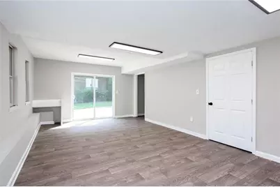 1931 Brennan Way, Lithia Springs, GA 30122 - Photo 31