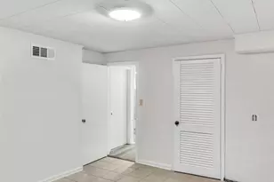 2560 Wood Valley Dr, East Point, GA 30344 - Photo 23