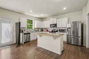 477 Starbuck Parkway, Pendergrass, GA 30567 - Photo 5