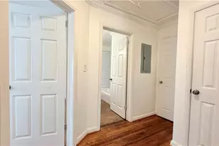 463 Lynnhaven Dr SW, Atlanta, GA 30310 - Photo 19