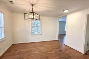463 Lynnhaven Dr SW, Atlanta, GA 30310 - Photo 9