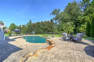 1043 Meadow Club Ct, Suwanee, GA 30024 - Photo 73
