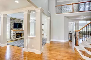 1043 Meadow Club Ct, Suwanee, GA 30024 - Photo 25