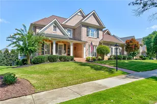 1043 Meadow Club Ct, Suwanee, GA 30024 - Photo 9