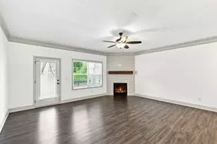 421 Stovall Pl, Woodstock, GA 30188 - Photo 5