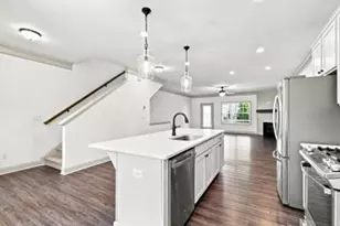 421 Stovall Pl, Woodstock, GA 30188 - Photo 13