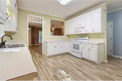 129 Avalon Drive, McDonough, GA 30252 - Photo 9
