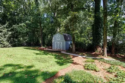 940 Hunterhill Drive, Roswell, GA 30075 - Photo 25