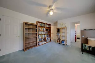 940 Hunterhill Dr, Roswell, GA 30075 - Photo 21
