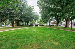 940 Hunterhill Dr, Roswell, GA 30075 - Photo 33