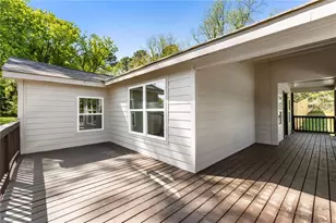 8859 Thomas Rd, Jonesboro, GA 30238 - Photo 3