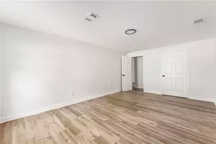 8859 Thomas Rd, Jonesboro, GA 30238 - Photo 43
