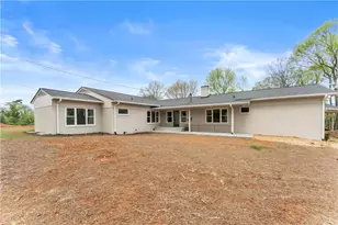 664 Chenocetah Dr, Cornelia, GA 30531 - Photo 35