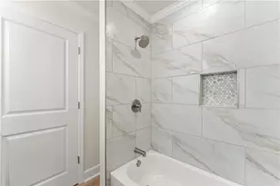 664 Chenocetah Dr, Cornelia, GA 30531 - Photo 17
