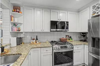 3636 Habersham Road NW #1304, Atlanta, GA 30305 - Photo 9
