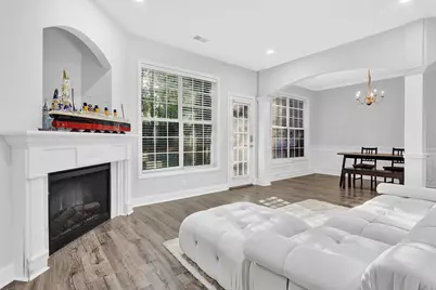 541 Woodland Park Terrace, Lawrenceville, GA 30043 - Photo 5